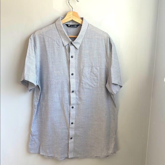TRAVIS MATHEW PREMIUM COTTON BUTTON DOWN SHORT SLEEVE - Picture 2 of 7